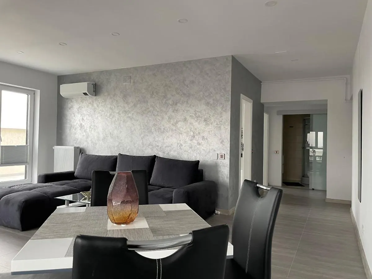 4 Room Penthouse Terrace W18+W19 Bucharest Apartment